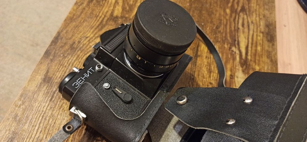 Нов фотоапарат Зенит