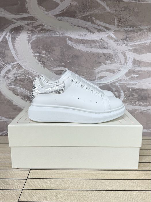 Alexander McQueen White Silver