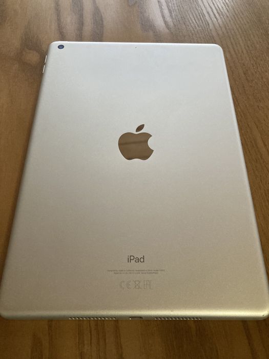 iPad 9th Gen 256GB – stare foarte bună, cutie + încărcător