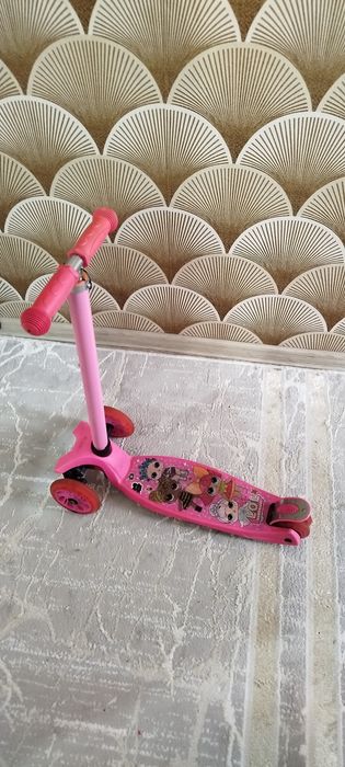 Продам детский самокат