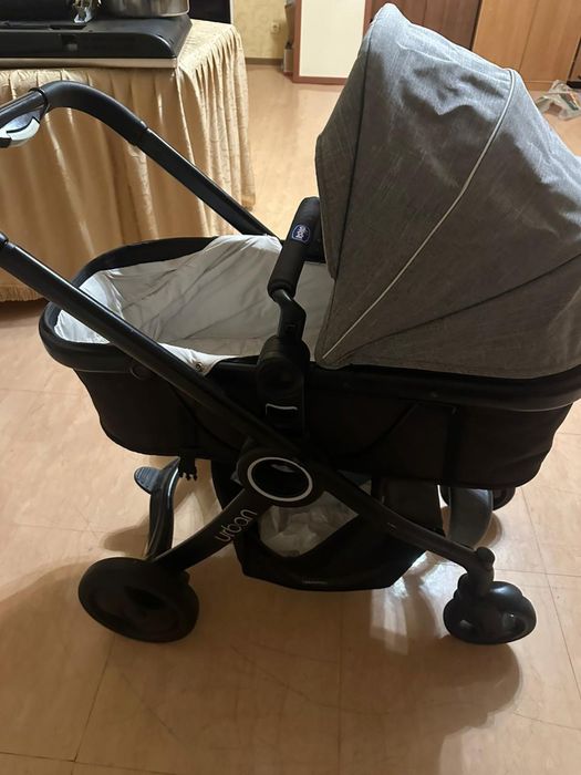 Продам коляску срочно