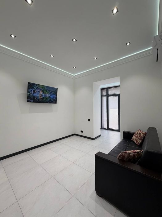 Продаётся нежилое помещение с готовым арендатором