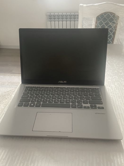 Ноутбук Асус продается