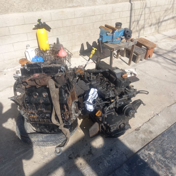 Продам моторы на мини экскаваторы