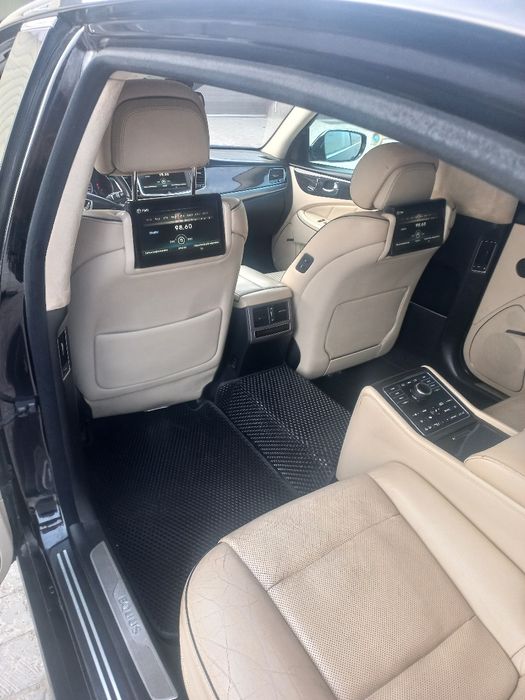 продам HYUNDAI EQUUS 2013 год