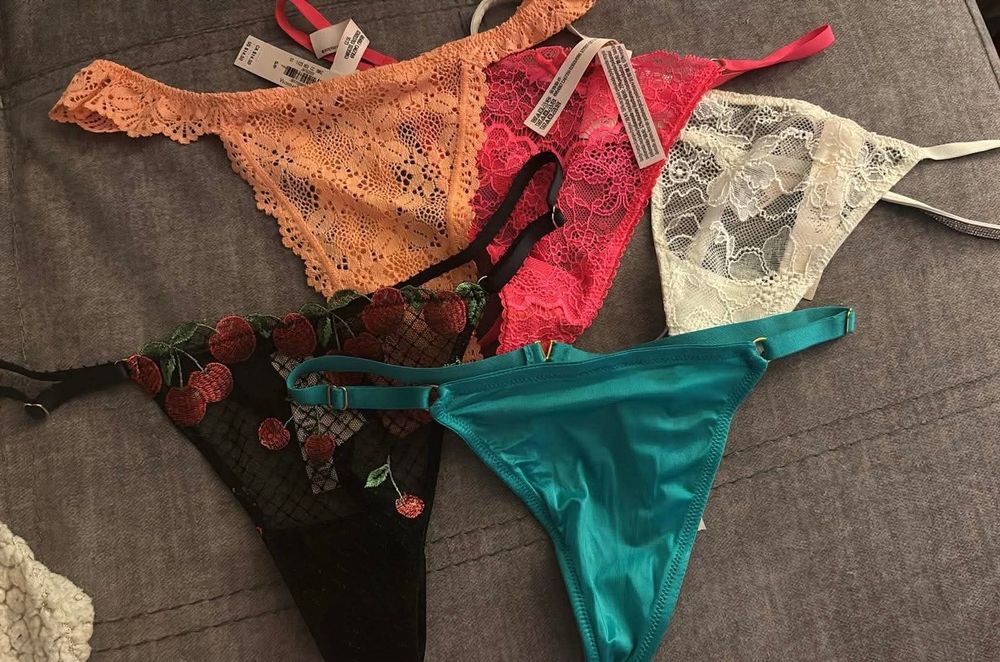 Victoria 's Secret прашки и бикини