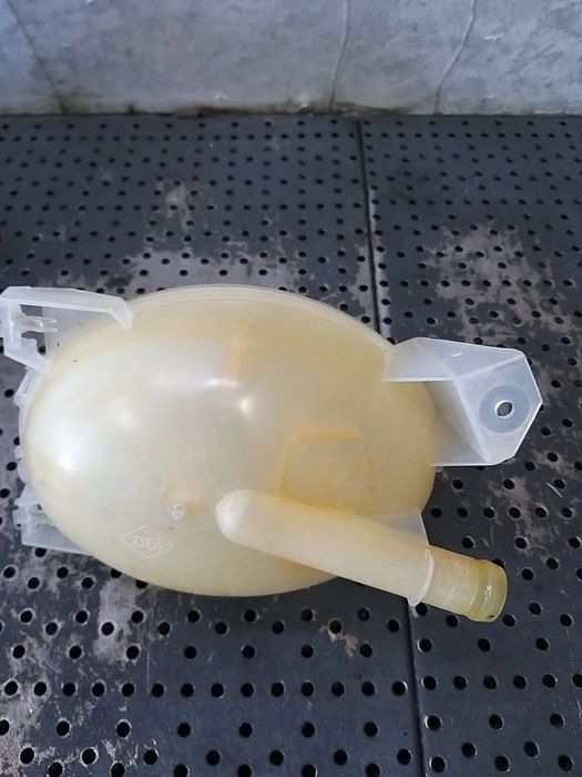 Vas expansiune 0.9 tce renault captur 1 j5 h5 217107259r