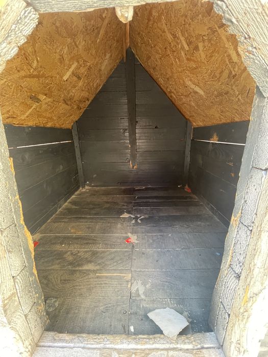 Cusca de caine  in jur de 40-50kg