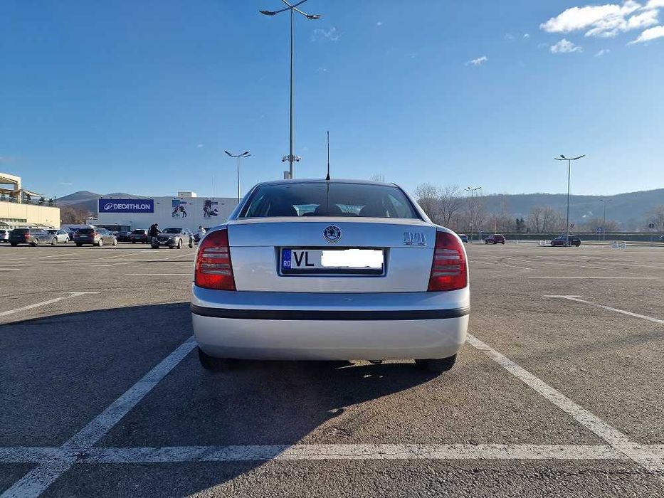 Skoda Superb Automata 1.8T Benzina 150CP