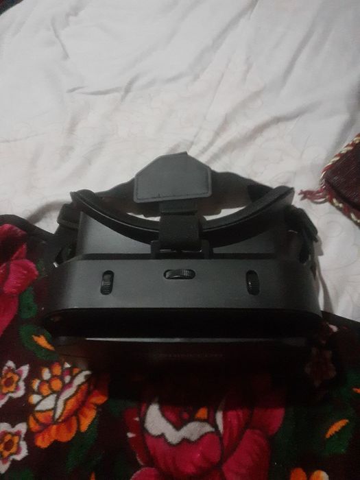 Vr деярли янги коробка бор