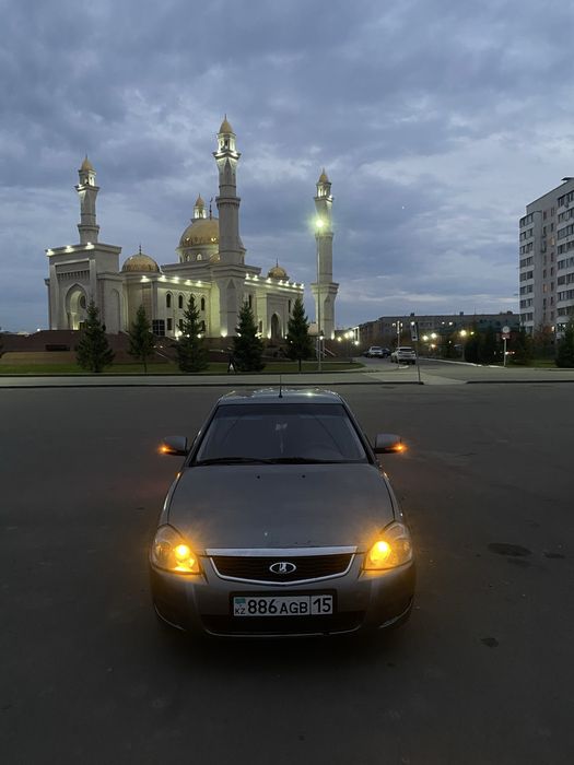 Приора 2010 год