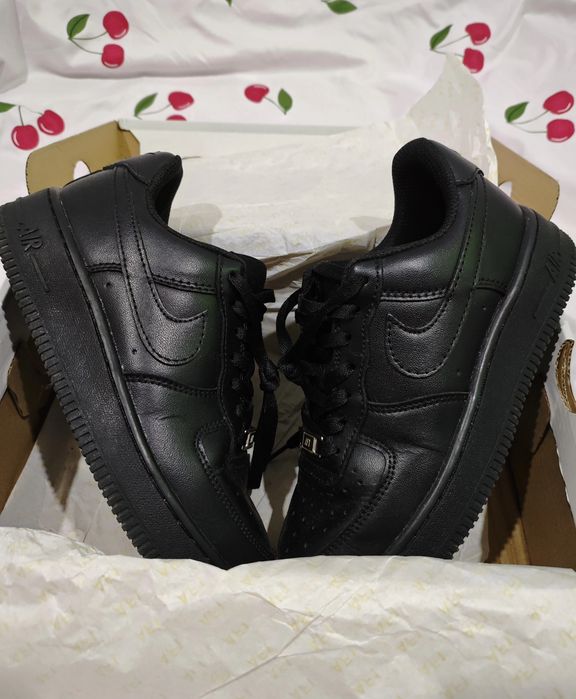 Nike Air Force 1 black