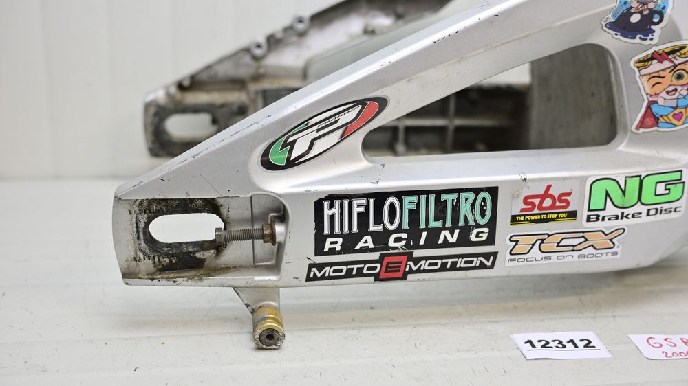 Bascula Spate Suzuki GSR 600 2006 - 2010