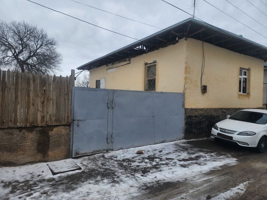 Oazisda  Dacha sotiladi