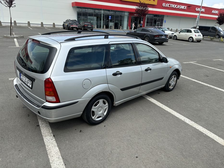 Ford Focus 1.6 Benzina An 2002 + fiscal