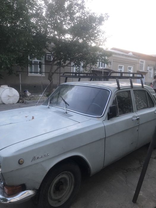 Gaz 24/01 volga sotiladi