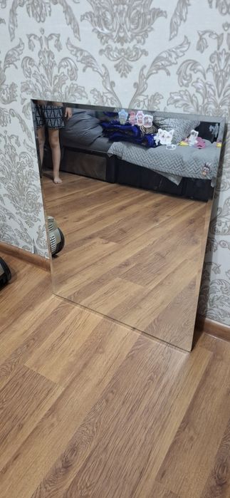 Продам зеркало 65х80