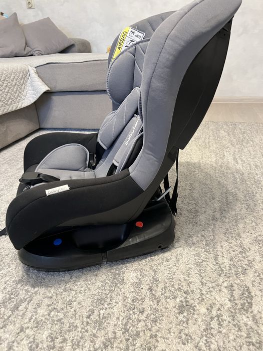 Продам детское автомобильное кресло