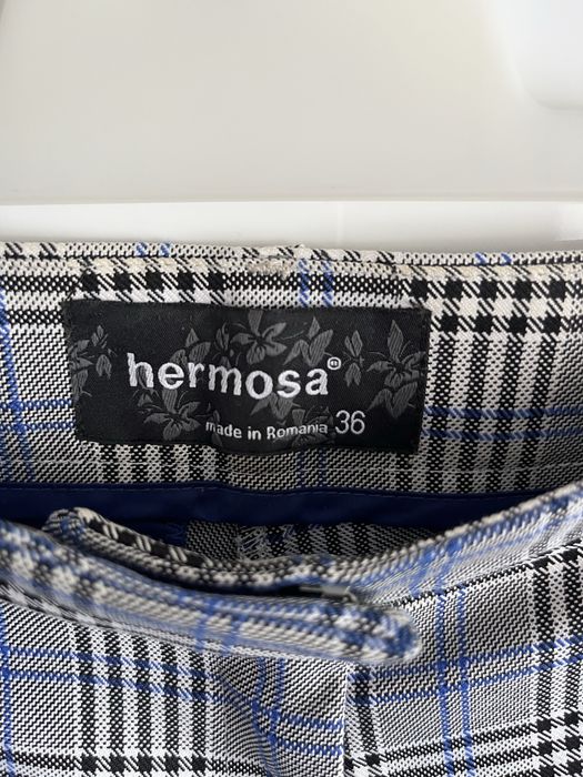 Pantaloni Hermosa marimea 36