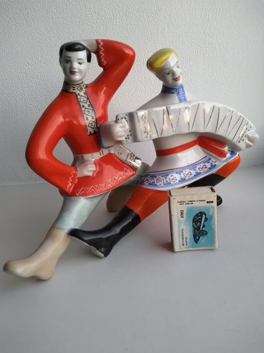 Статуэтка советская