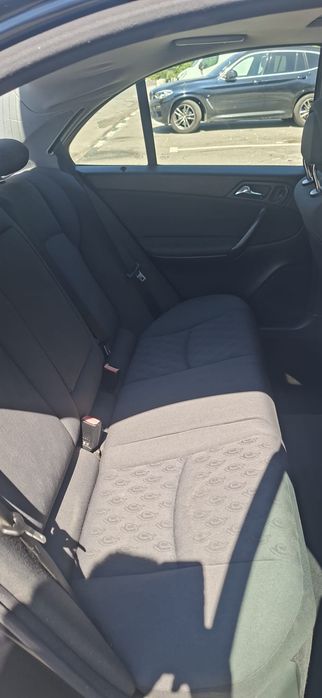 Mercedes Benz C200