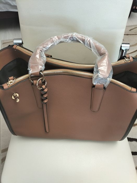 Geanta cu portofel inclus (set)
