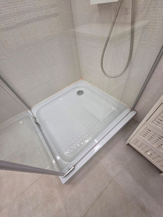 Душевая кабина !