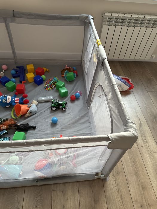 Манеж игровой для малышей