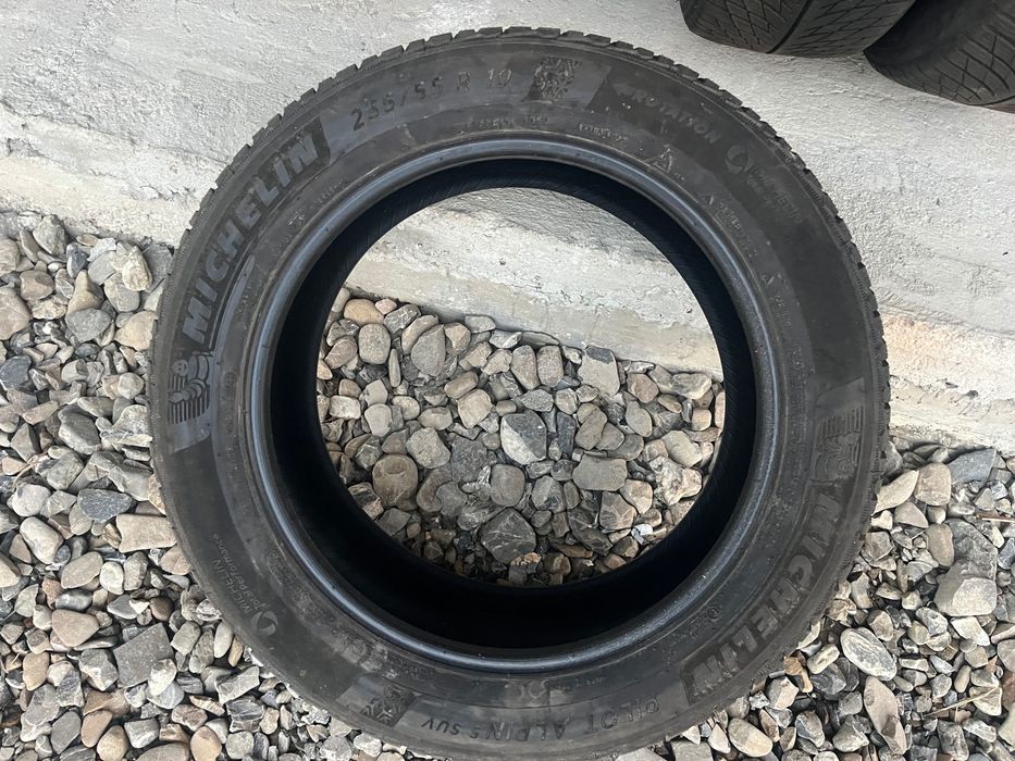 Michelin Pilot 5, 235/55 R19. DOT 2022 iarna.
