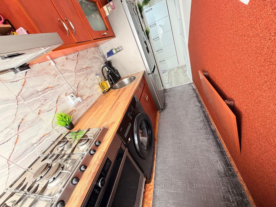 Apartament 3 camere Ostroveni