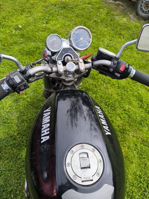 Motocicleta Yamaha xj 600 S