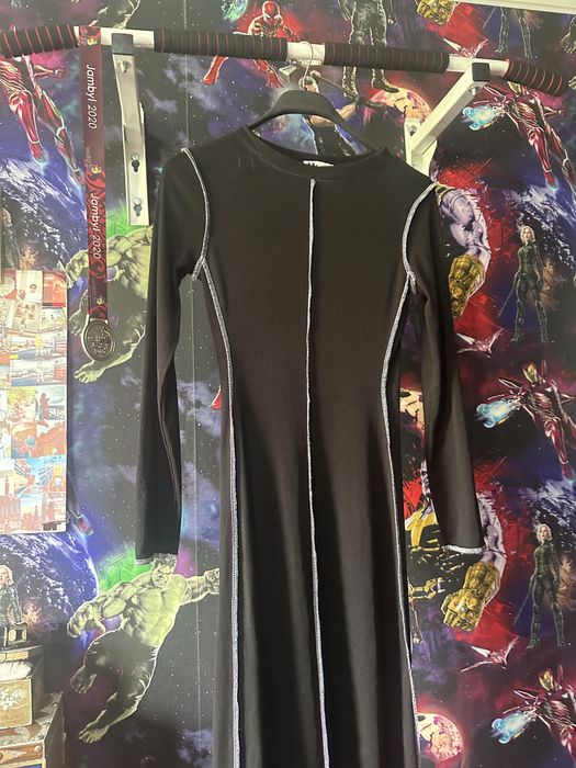 Продаю одежду в хлрошем состоянии