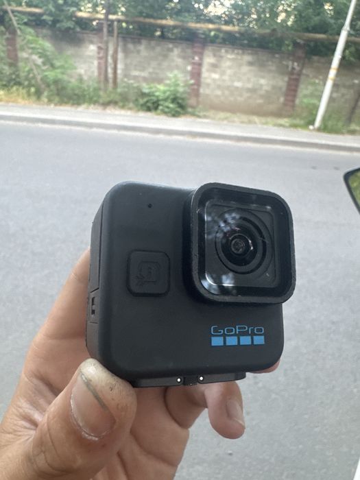Продам экшн камеру Gopro 11 mini
