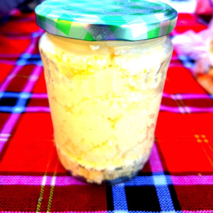 Пчелен мед и домашни сладка