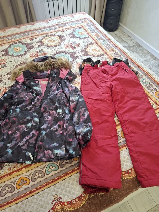 Продам комбинезон и куртку