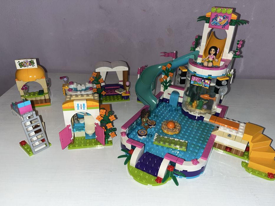 Lego friends 41313 - Летен басейн Хартлейк