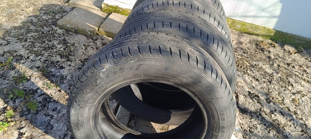 Anvelope vara Goodyear 185/65/15