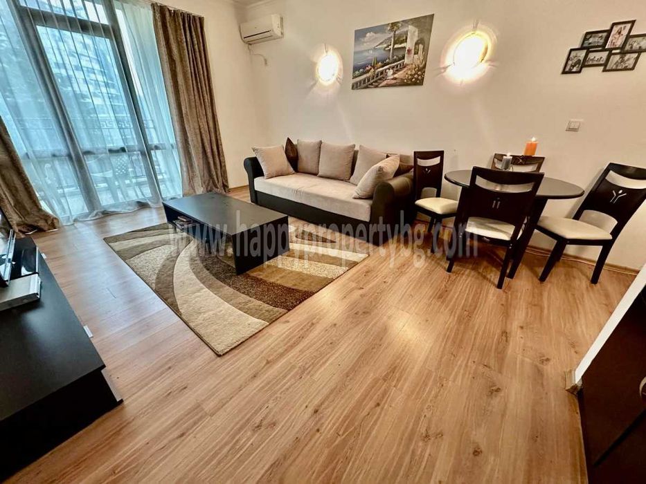 Продава се Двустаен апартамент в к.к. Слънчев бряг - 85 кв.м за 989 €/кв.м - Снимка #1