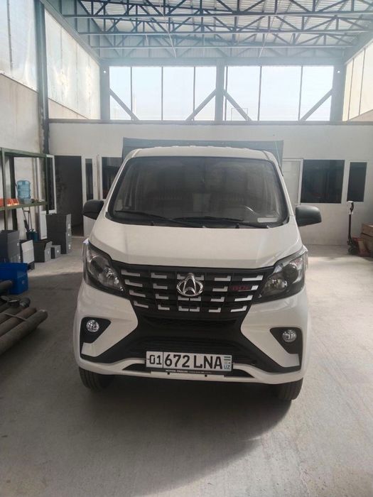 Автомобиль changan