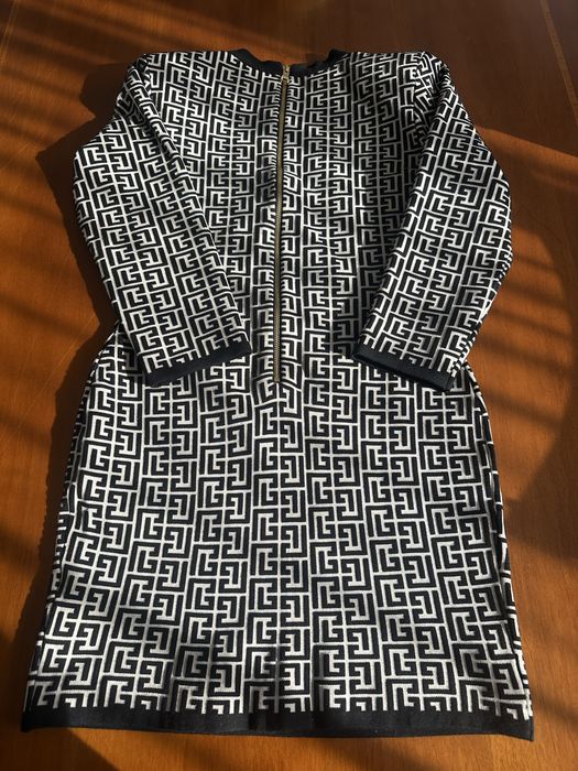 платье  BALMAIN Paris