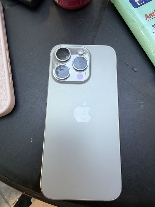 Iphone 15 pro 256gb platinium