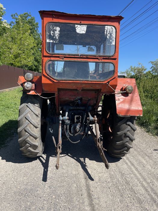 Tractor u650.