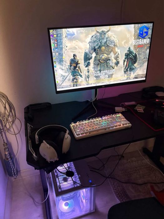 i7 12700F, RTX 4060, 32gb