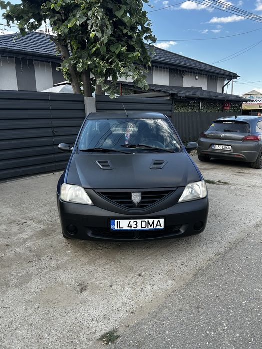 Vând Dacia Logan an fabricație 2005 motor 1 4MPI