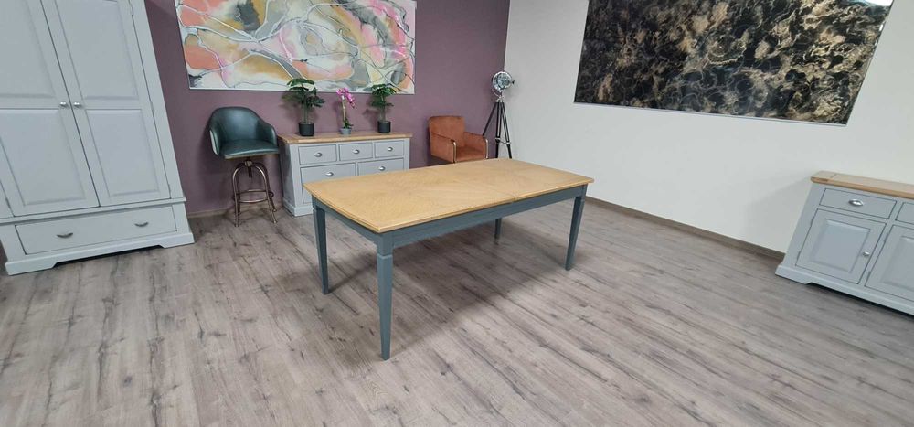 ПРОМОЦИЯ!!! Трапезна дървена маса със сиви крака