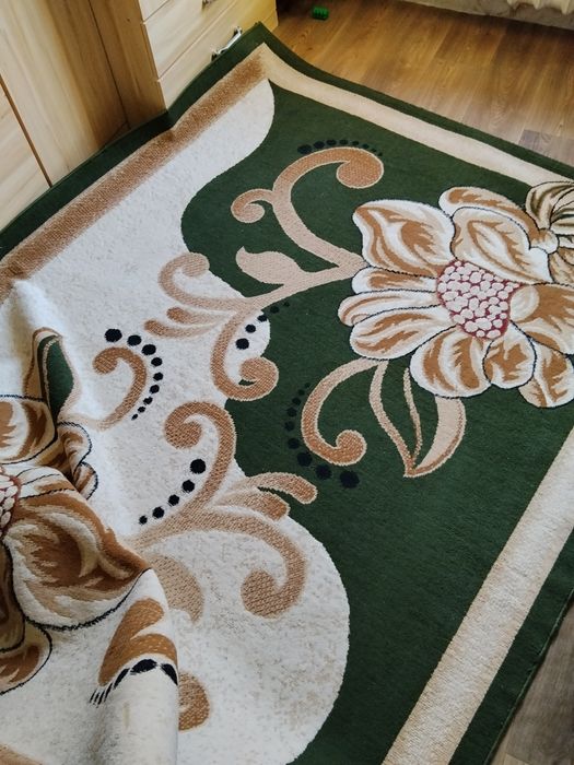 Продам ковер 160×260