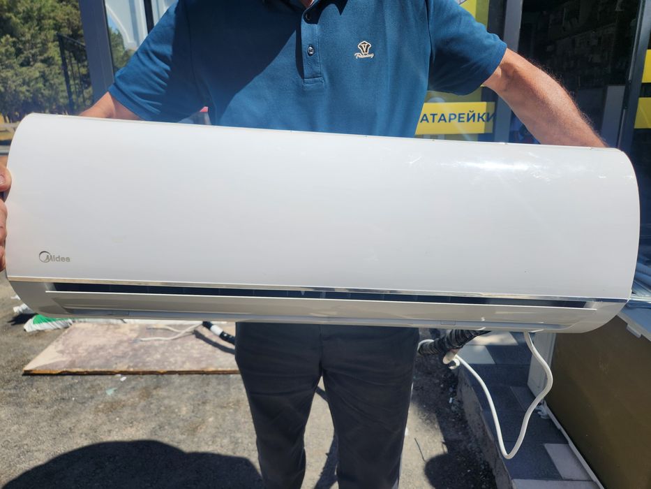 Продаётся кондицеонер Media 12