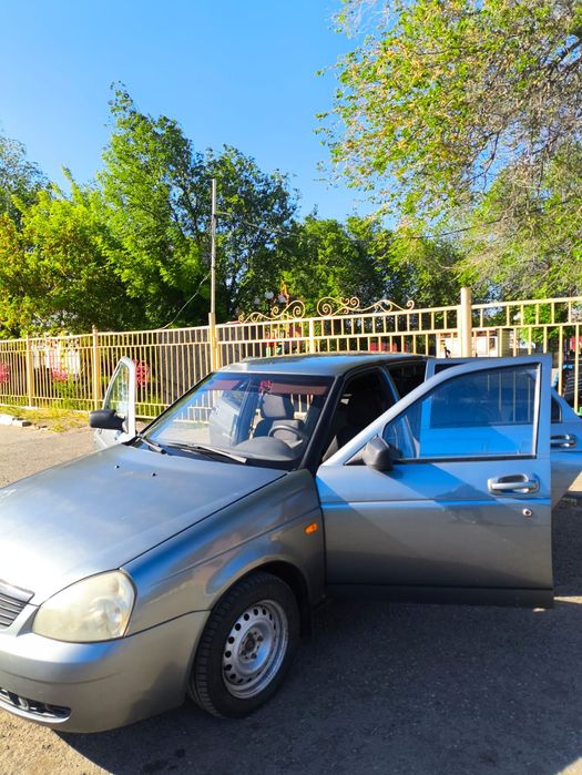 Продам авто lada Priora 1 Hatchback (2011 г).