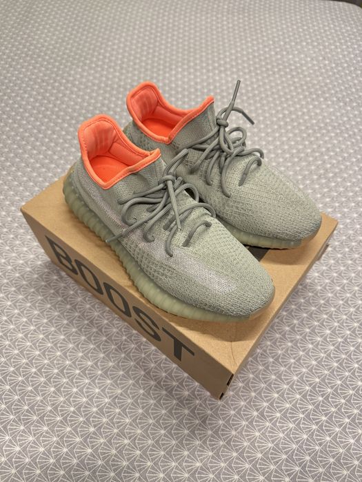 Оригинални Adidas Yeezy Boost 350 V2 Desert Sage