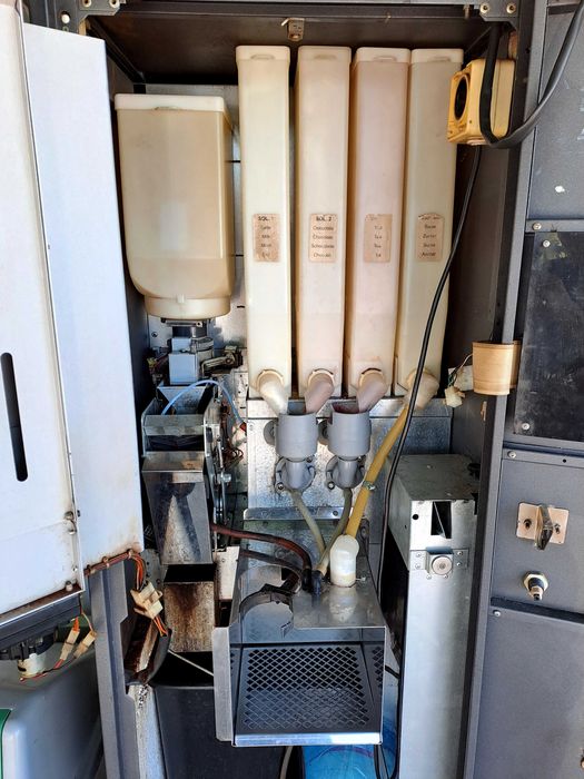 Вендинг кафе автомат ФЛУМАКС F300